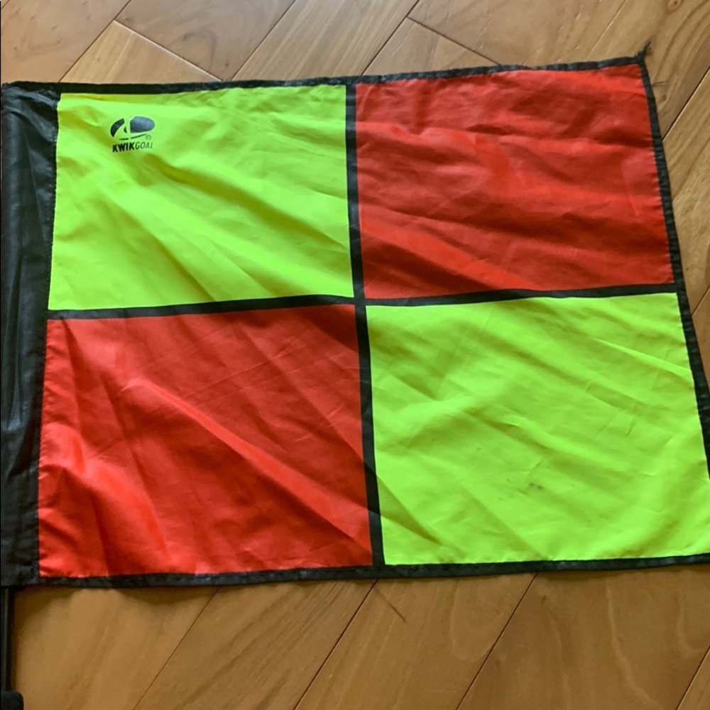 Referee Flag - Picture 3 of 3